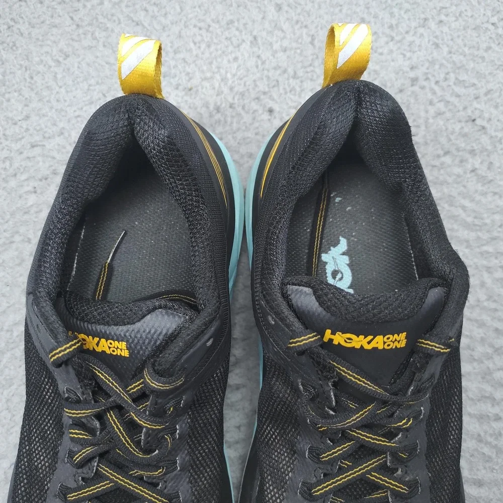 Hoka One One hoka one